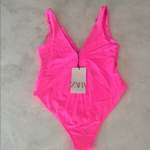 Zara Women's Neon Pink One-Piece Swimsuit size M NWT